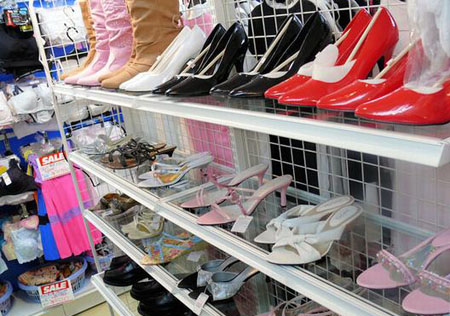 COS服装专卖店：cosmate+plus