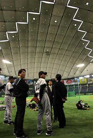 日本职业棒球赛东京巨蛋比赛于今日开始