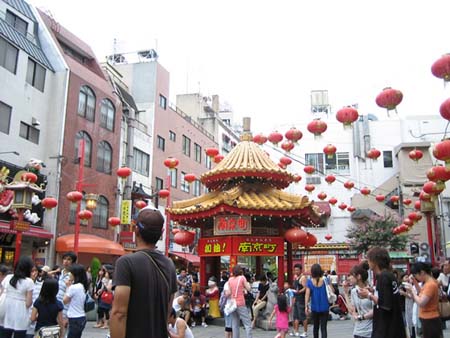 神户市调查显示 去年游客消费金额创过去5年最低记录