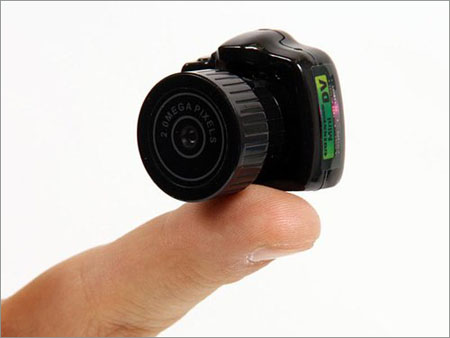 手指上的袖珍品 日本THANKO推出迷你数码相机