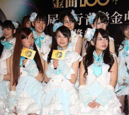 AKB48抵台参加金曲奖典礼 献唱《来自樱花的祝福》