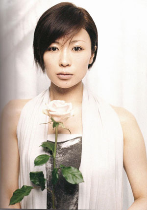 椎名林檎登时尚杂志 Lips 探讨女性的生存之道 日本通