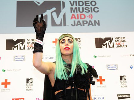 Lady Gaga发言人回应控诉 否认侵吞日本地震赈灾善款