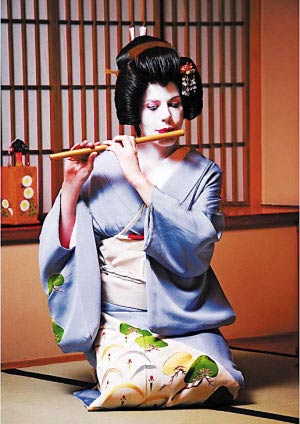 日本史上唯一的外籍艺伎被开除 被指败坏行业名声