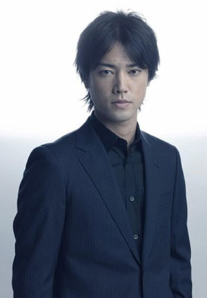 桐谷健太首次与上户彩合作 挑战精英男子角色