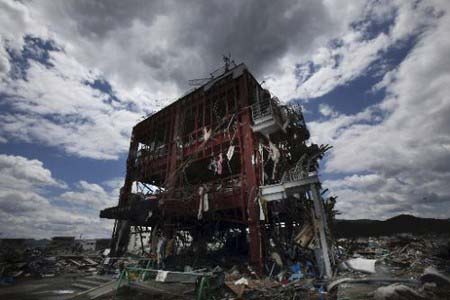 日本330名地方公务员在东日本大地震中遇难或失踪