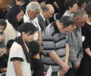 日本大地震过去100天 灾区举行悼念仪式祭奠亡魂