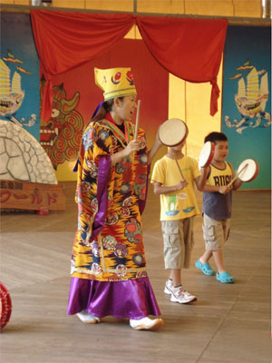 元气大鼓舞 代表冲绳民俗风貌的舞蹈