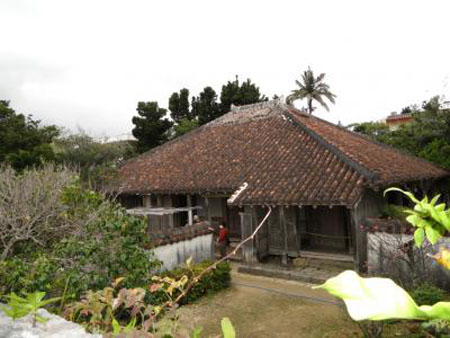 唯一残留的士族宅邸---宫良殿