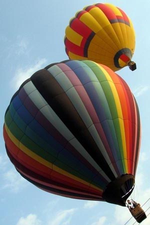 滋贺县草津市的热气球高空飞行体验已经拉开帷幕