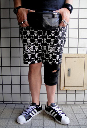 骷髅元素潮人至爱 岩永光设计SKULLS HALF PANTS短裤