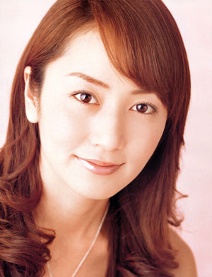 被判刑男星押尾学前妻出席活动 矢田亚希子称考虑再婚