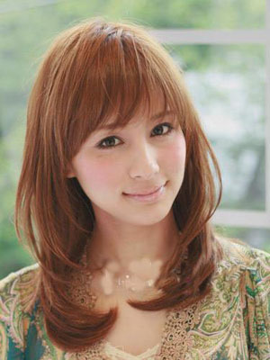 夏日甩掉厚重沉闷感 轻盈日系中长发正当道