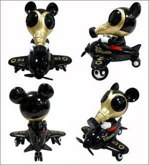 波普艺术家Ron English设计的潮流玩具将由日本玩具店独家销售