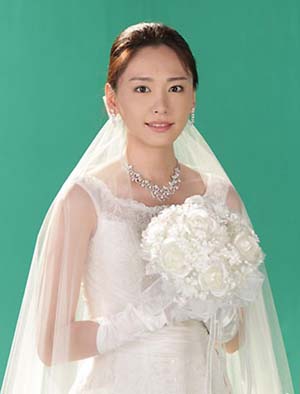 新垣结衣将以婚纱造型亮相新剧首集记者会上描述理想对象