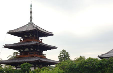 最古老的日本佛塔——法起寺三重塔