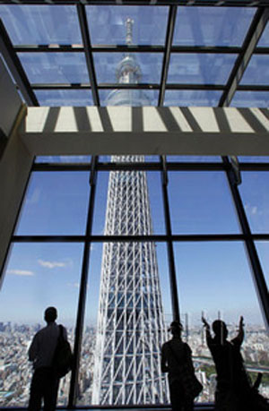 “东京天空树”东塔附属商业办公大楼17日正式向媒体公开