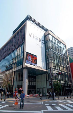 新型购物大楼 福冈市的VIORO