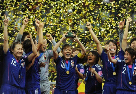 日本女足夺冠 给日本灾区带去勇气