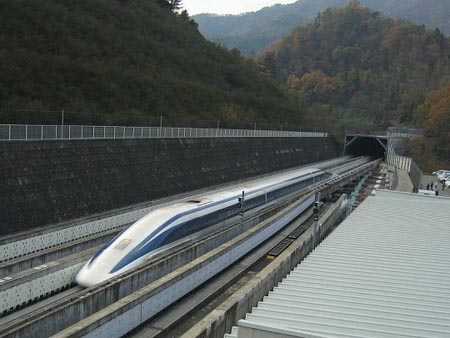 日本“磁悬浮•铁路馆”展出高铁 开馆4月吸引50万参观者