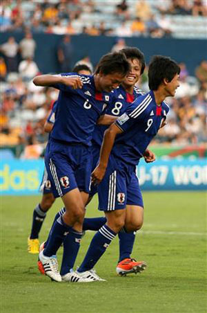 日本队6-0横扫新西兰 闯进U17世少赛8强