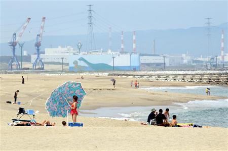 放射性物质含量正常 日本海水浴场却游客稀少