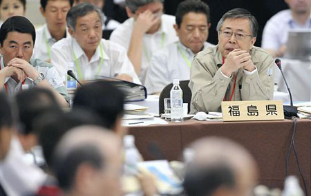 日本知事大会首次出现了批判政府的声音