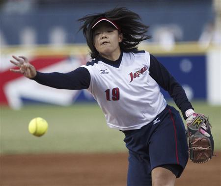 世界杯女子垒球赛 日本队4-6惜败美国队
