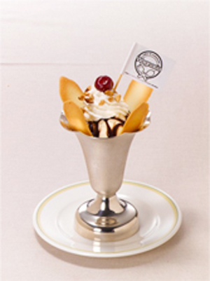 日式西餐厅Royal Host与人气动漫《迷糊餐厅》联合菜单登场