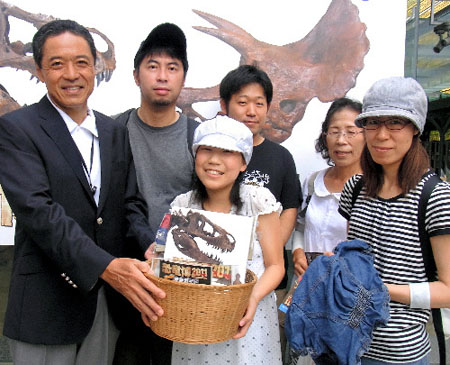 上野国立科学博物馆“恐龙博2011”突破10万人