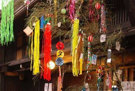 日本七夕：像圣诞树一样的许愿树