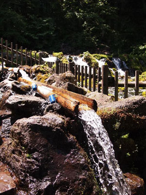 自羊蹄山而来的泉水 清凉悠闲之地FUKIDASHI公园
