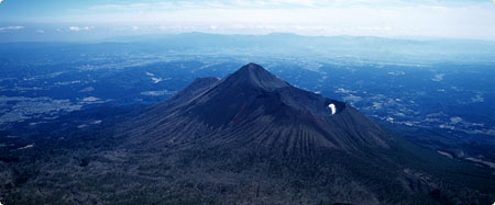 活火山山脉“雾岛连山”
