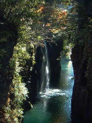 活火山山脉“雾岛连山”