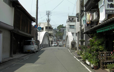 八幡滨市