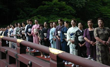 借助女性魅力发展旅游业  日本日光市创立“女掌柜”协会