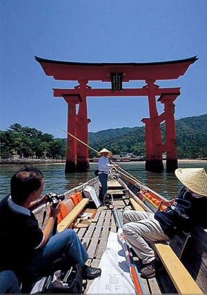 神的住所 宫岛的严岛神社