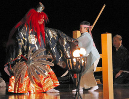 长良川薪能——燃烧篝火的梦幻舞台