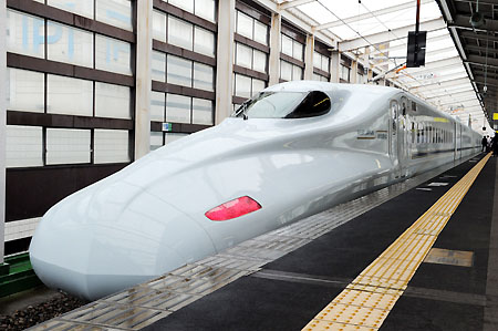 日本N700系新干线列车获得布鲁内尔奖