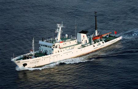 日本称两艘中国渔政船驶入钓鱼岛周边海域 并表示强烈抗议
