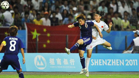 深圳大运会 中国女足2-1逆转日本夺冠