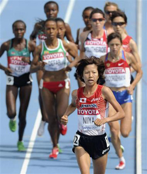世界田径锦标赛 新谷仁美闯进5000米决赛