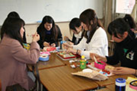 日本高中生每日忙碌的饮食生活