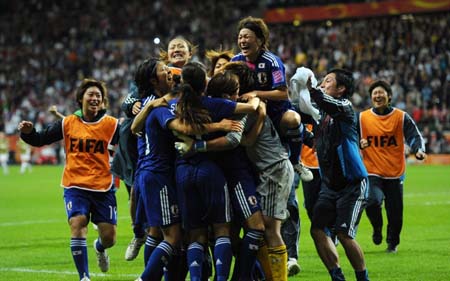 日本女足夺冠背后的辛酸与泪水