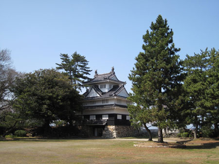 爱知县丰桥市的古城堡---吉田城