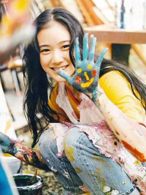 表里不一？豪放女苍井优