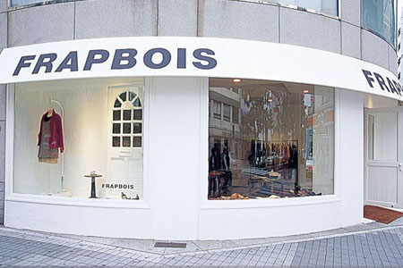 日本年轻服饰品牌  广岛的 Frapbois
