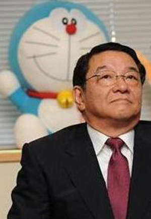 机器猫官房长官藤村修 比泥鳅首相还朴素2倍