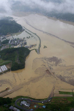12号台风已造成日本54死57人失踪 3万户家庭断水
