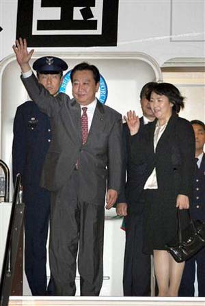 日本首相野田佳彦展开访美行程 夫人仁实陪同